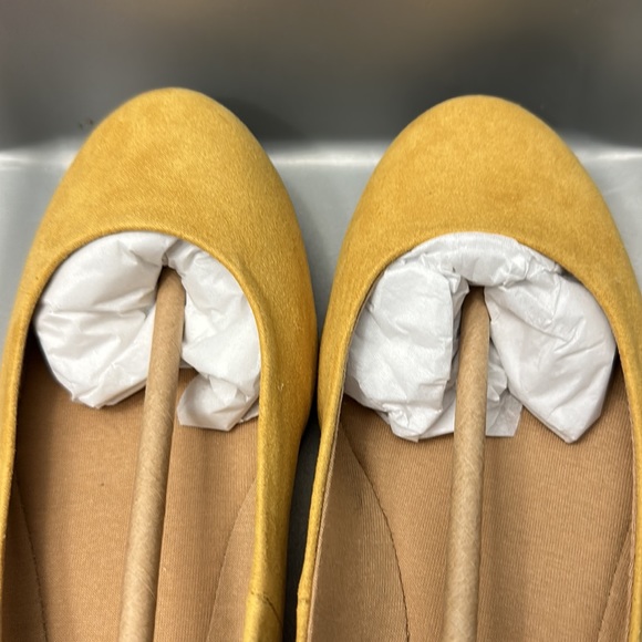 NIB Sun + Stone Eliana Women's Flats size 6. Sunflower. - Picture 4 of 6